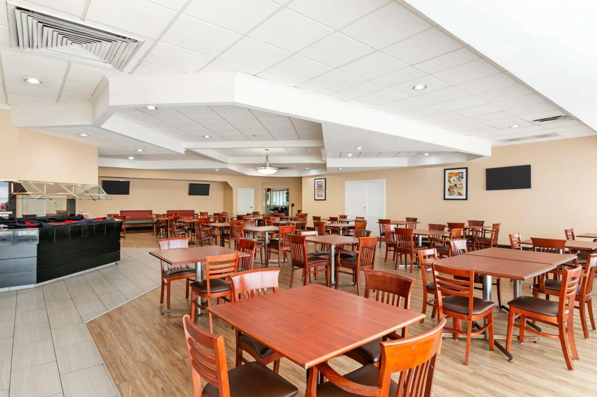 Best Western Premier Kansas City Sports Complex Hotel Exterior foto