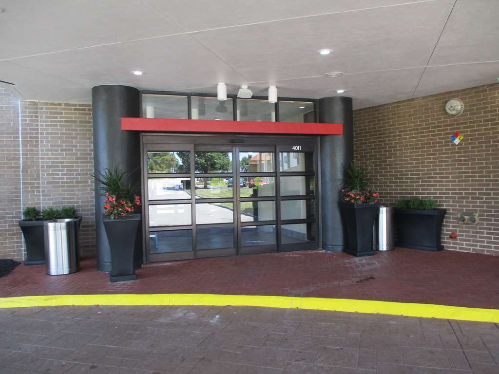 Best Western Premier Kansas City Sports Complex Hotel Exterior foto
